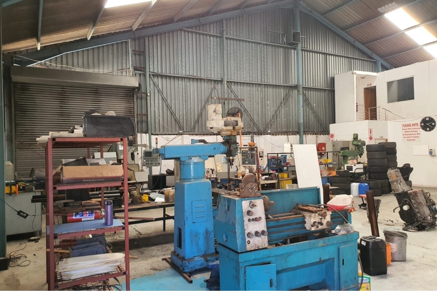 Commercial Property for Sale in Sidwell Eastern Cape